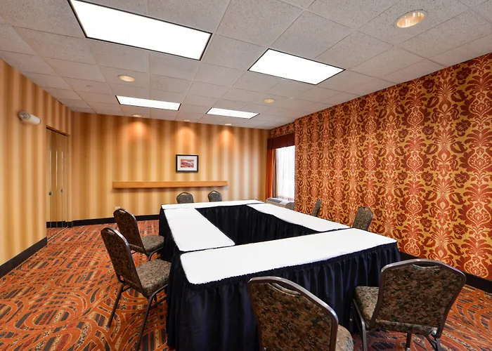 Hampton Chicago-carol Stream Hotel 3*