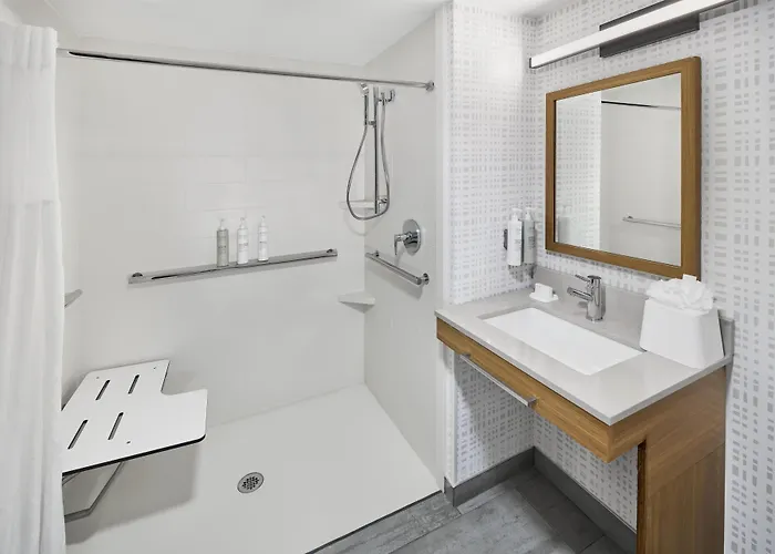 Hampton Chicago-carol Stream Hotel 3*